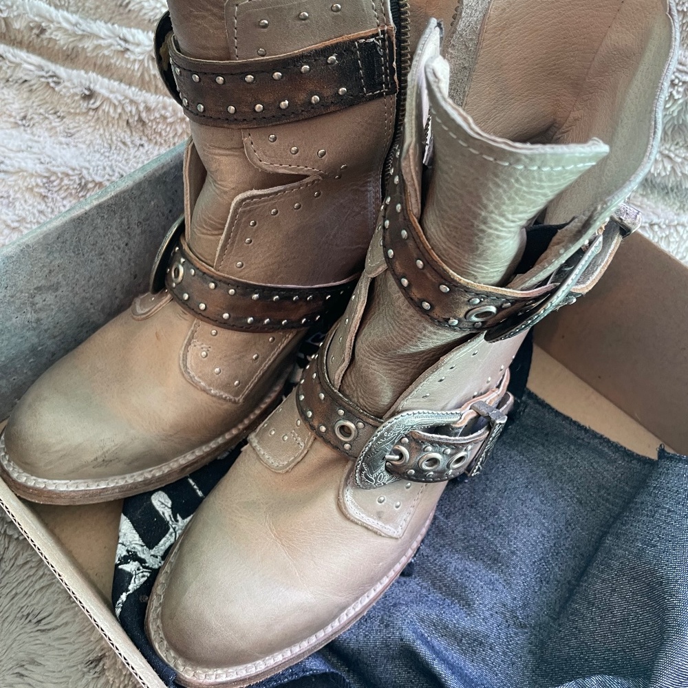 Freebird grey boots - size 7